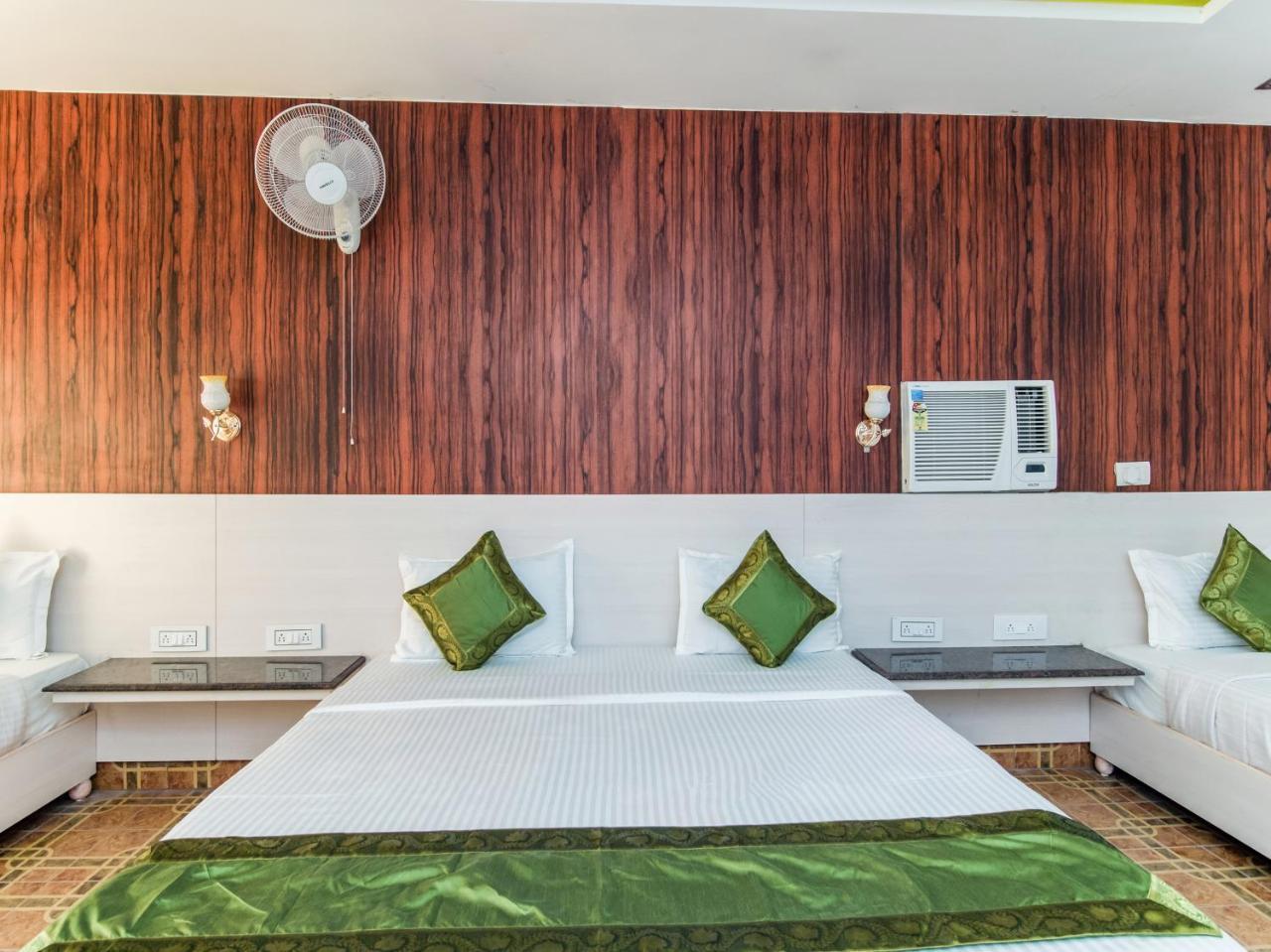 Citi Club Hotel Kanpur Ngoại thất bức ảnh