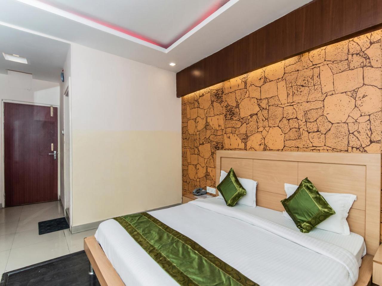 Citi Club Hotel Kanpur Ngoại thất bức ảnh