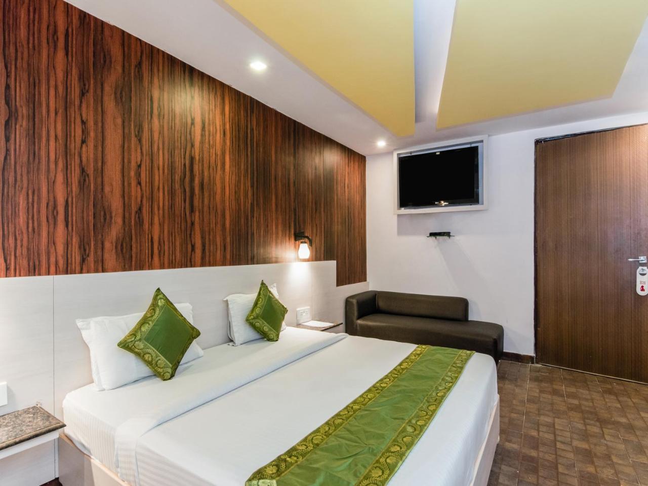 Citi Club Hotel Kanpur Ngoại thất bức ảnh