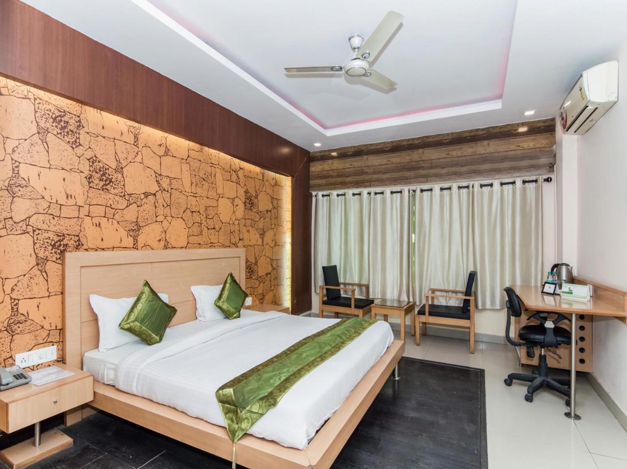 Citi Club Hotel Kanpur Ngoại thất bức ảnh