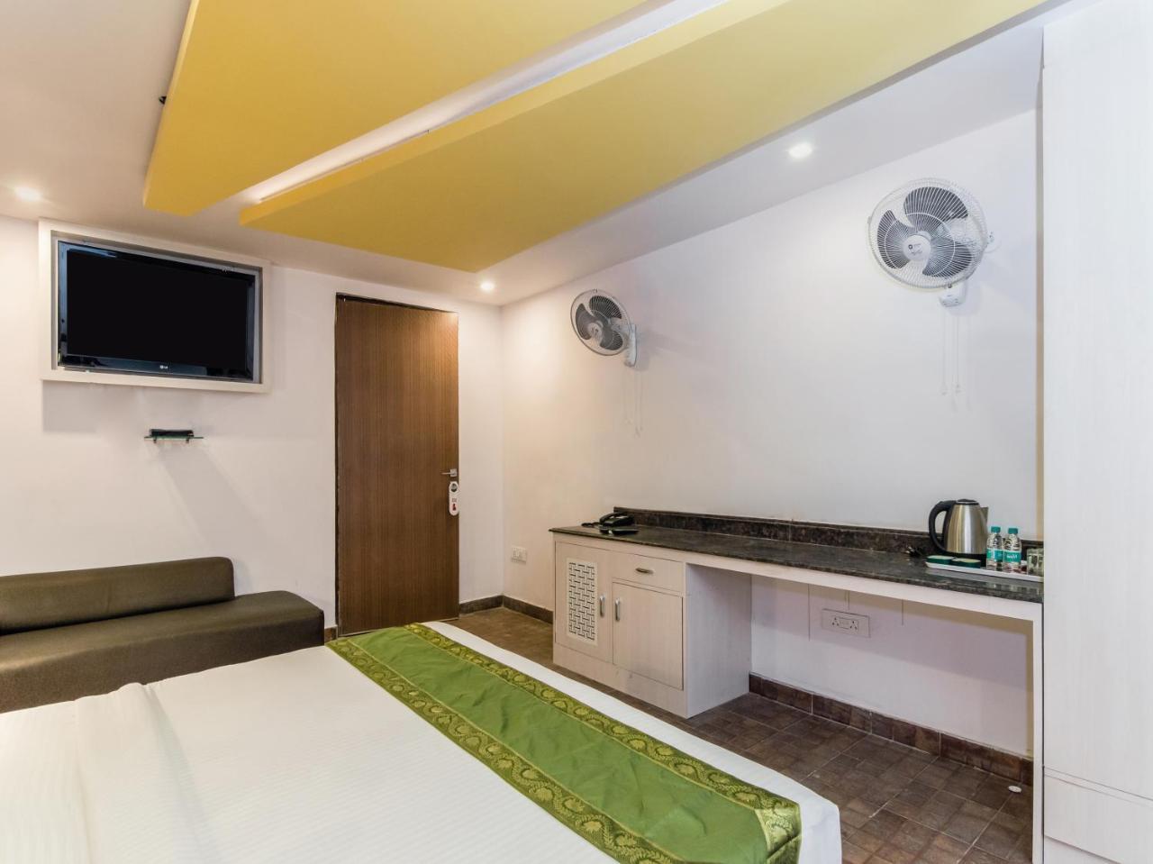 Citi Club Hotel Kanpur Ngoại thất bức ảnh