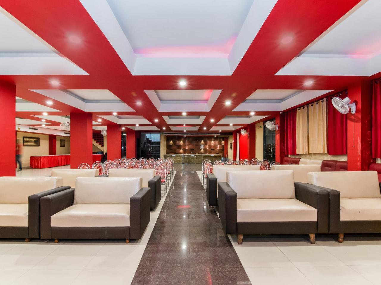 Citi Club Hotel Kanpur Ngoại thất bức ảnh