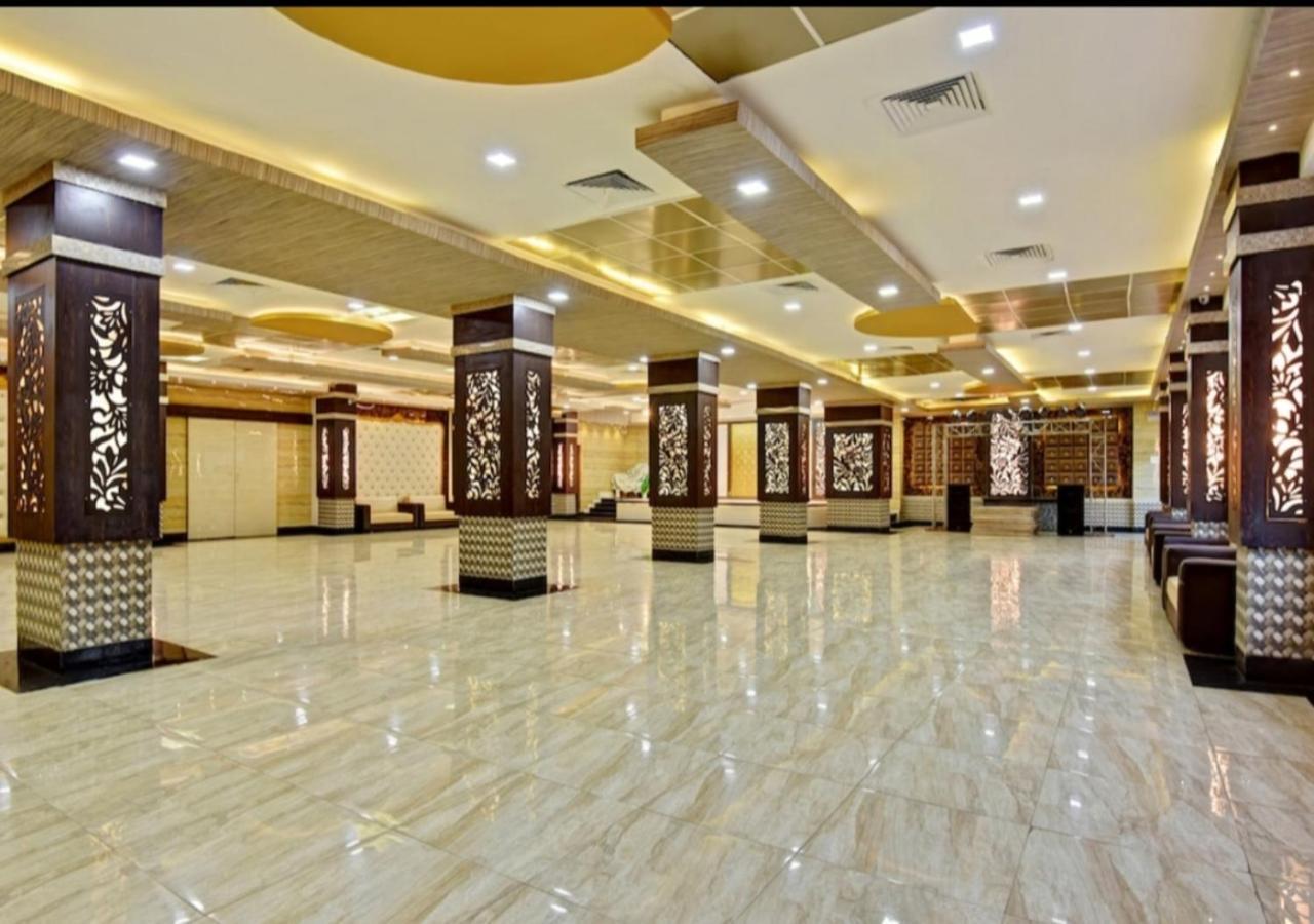 Citi Club Hotel Kanpur Ngoại thất bức ảnh