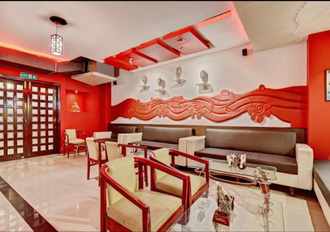 Citi Club Hotel Kanpur Ngoại thất bức ảnh