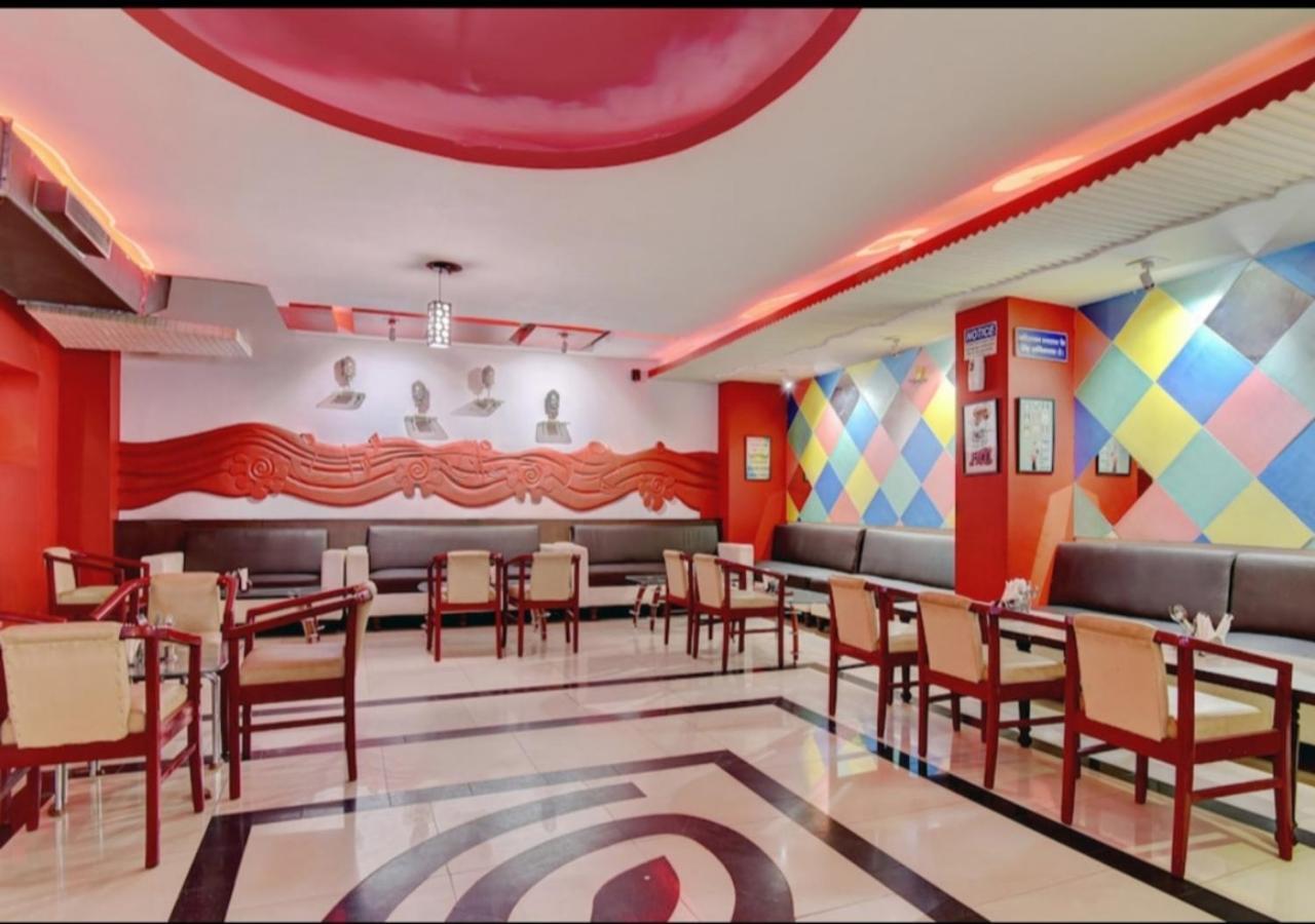 Citi Club Hotel Kanpur Ngoại thất bức ảnh